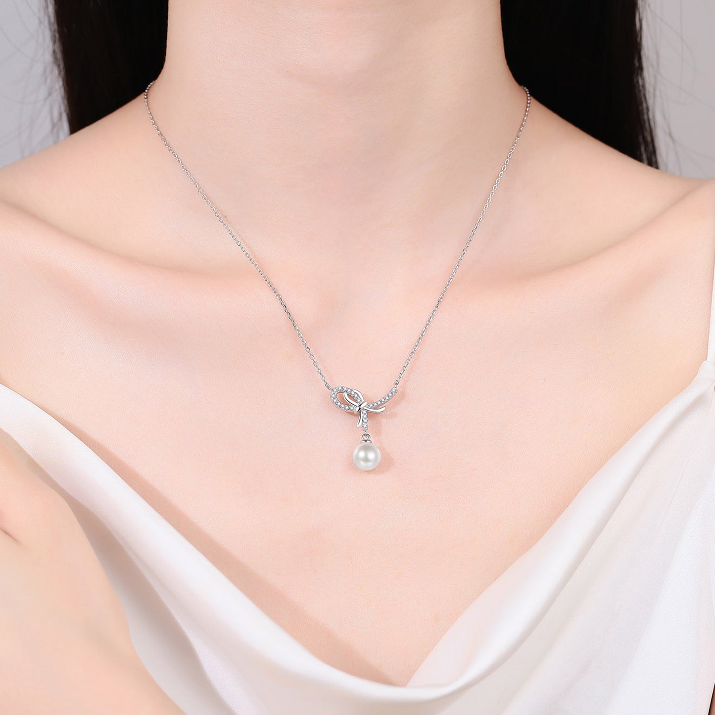 Collier en argent sterling 925 avec pendentif en perle naturelle et moissanite