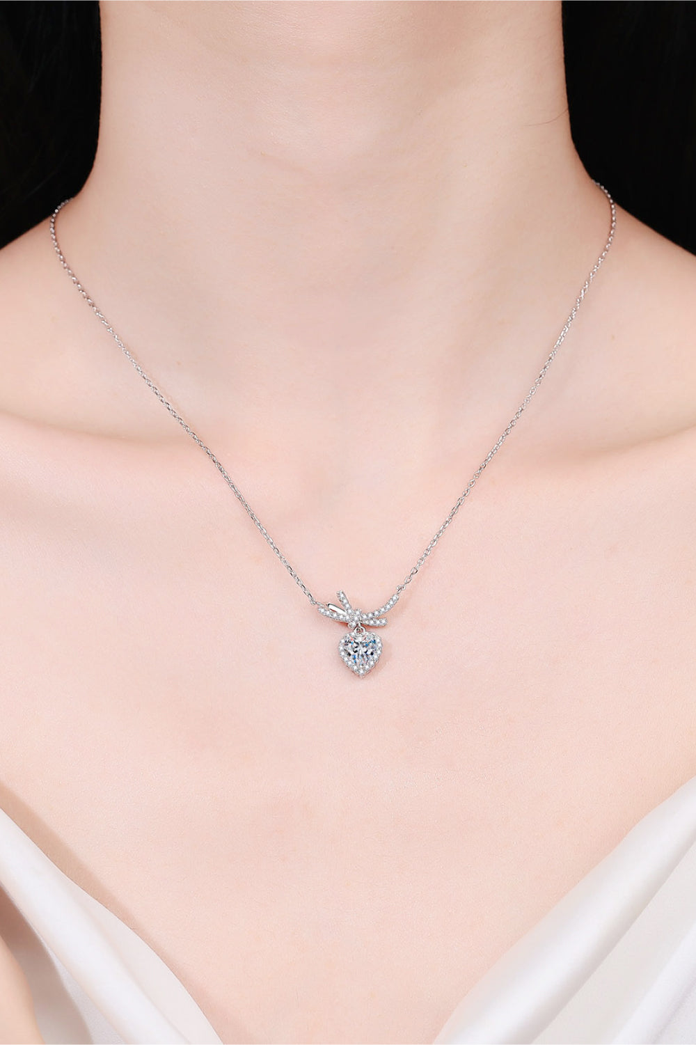 1 Carat Heart-Shaped Moissanite Pendant Necklace