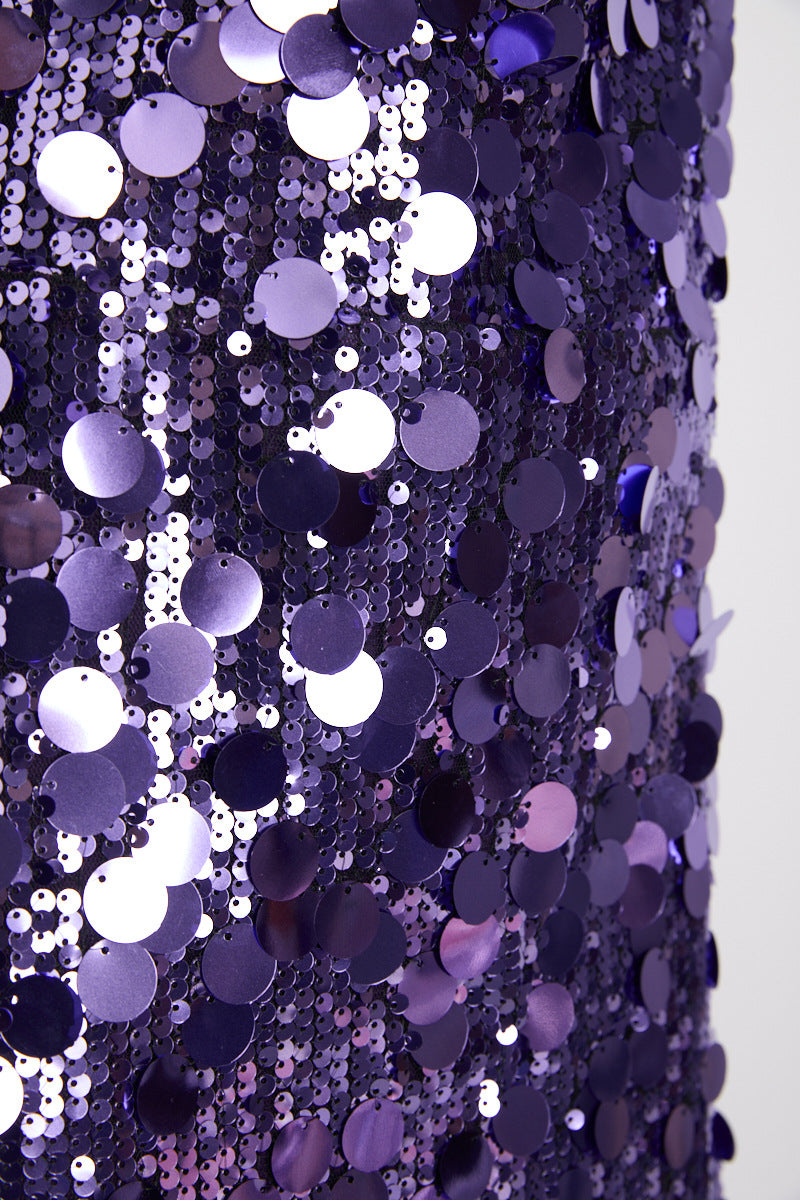 Robe fourreau mi-longue bustier à sequins en violet/noir