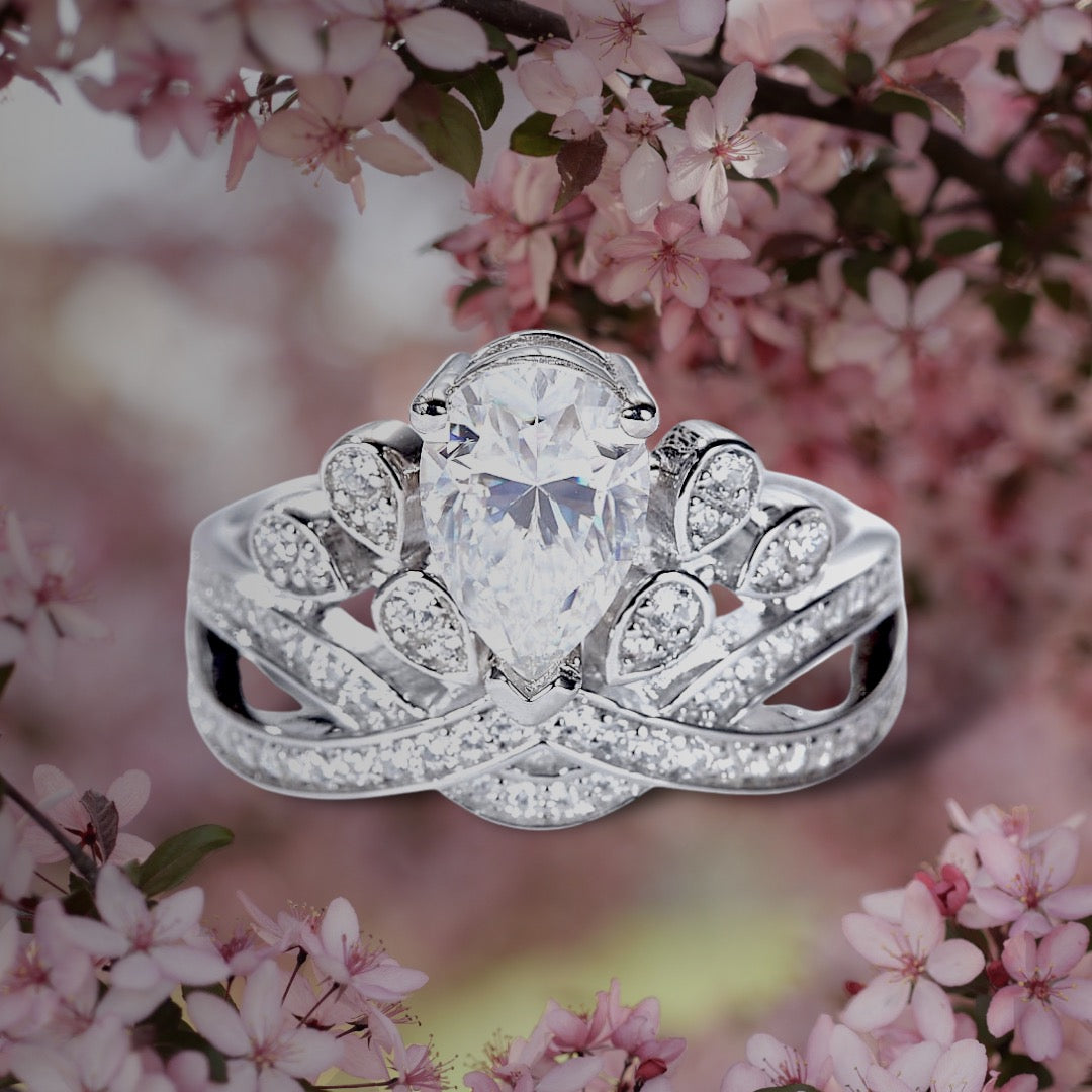 1.5 Carat Moissanite Crown-Shaped Ring