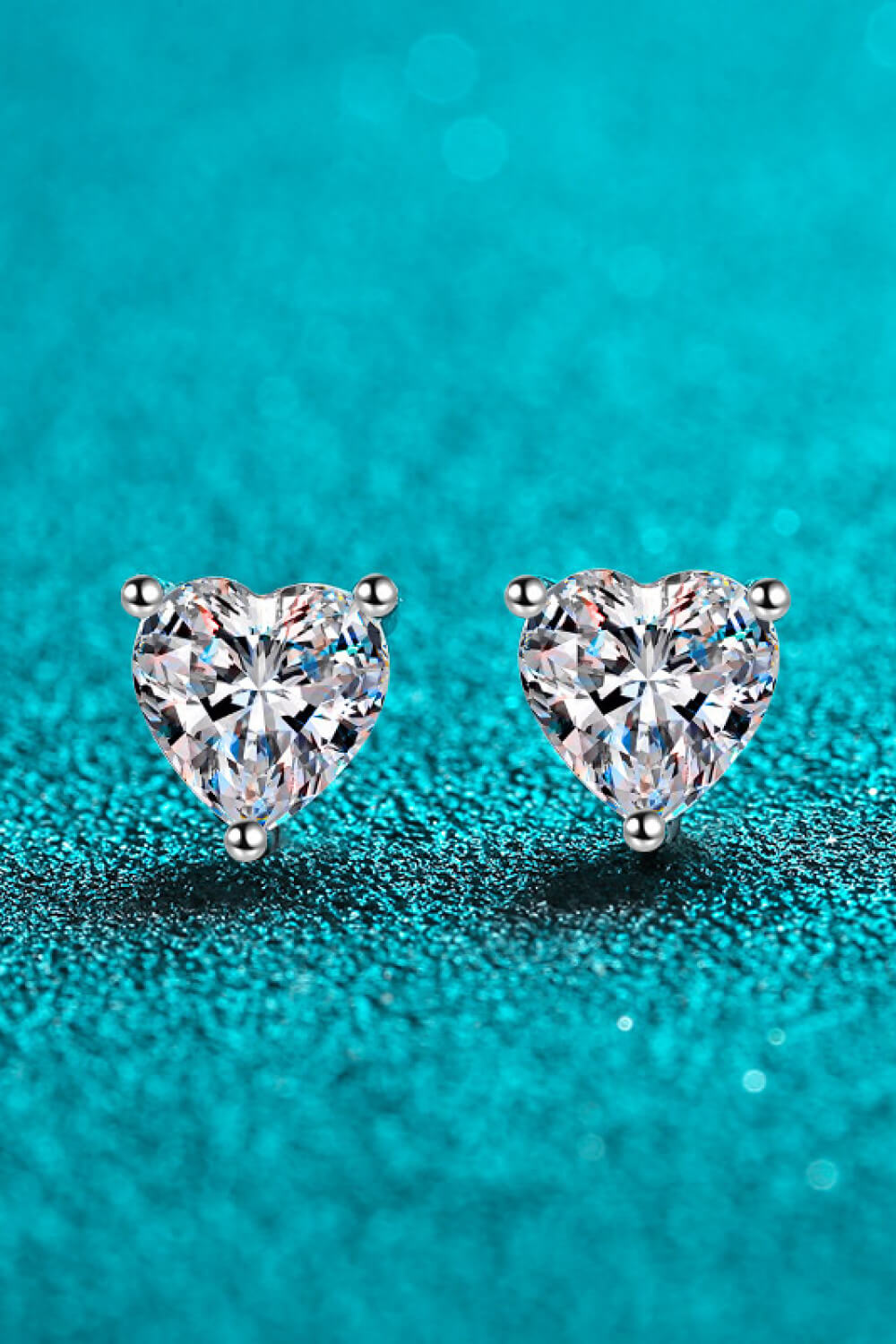 2 Carat Moissanite Heart-Shaped 925 Sterling Sliver Stud Earrings