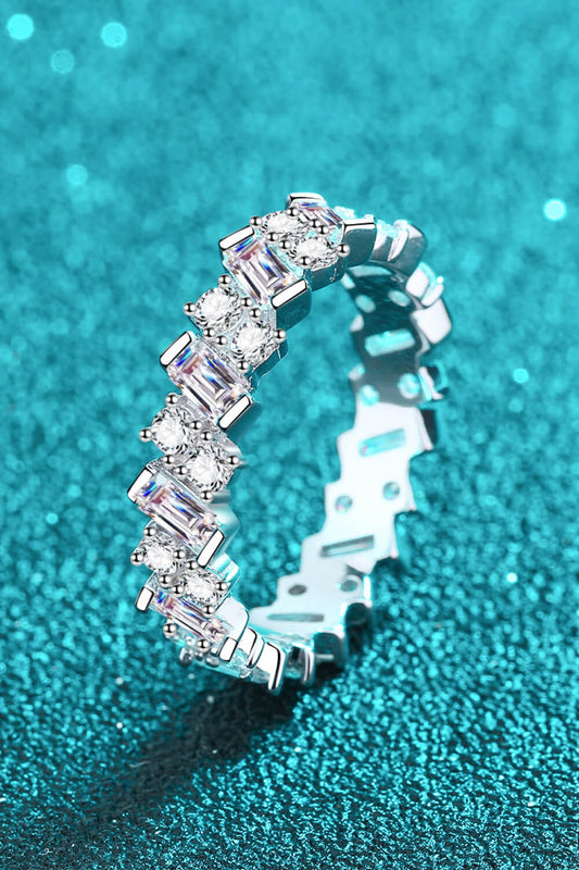 Chasing Love 925 Sterling Silver Moissanite Eternity Ring