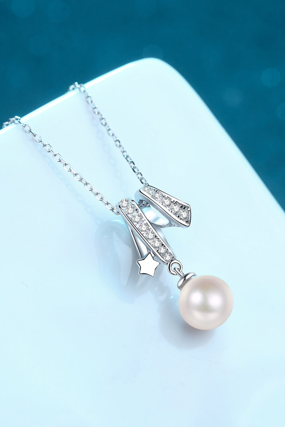 Give You A Chance Natural Freshwater Pearl and Moissanite Pendant Chain Necklace